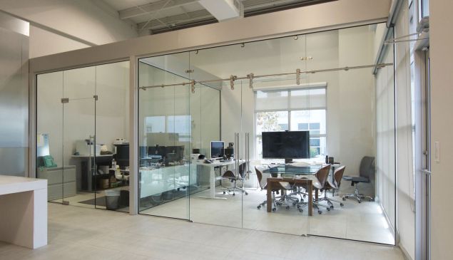 Glass Office Partitions 10